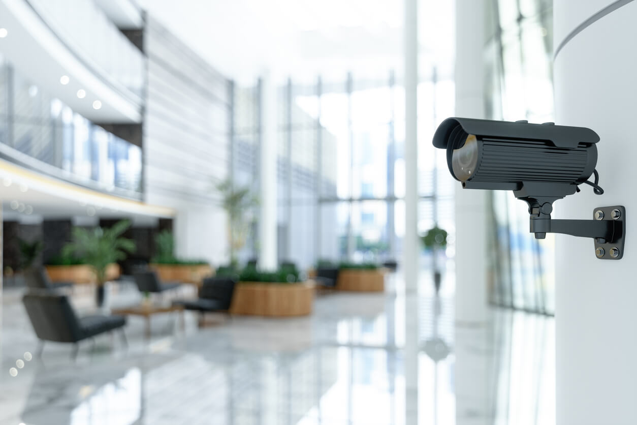 6 Benefits of Integrated Access Control and Video Surveillance