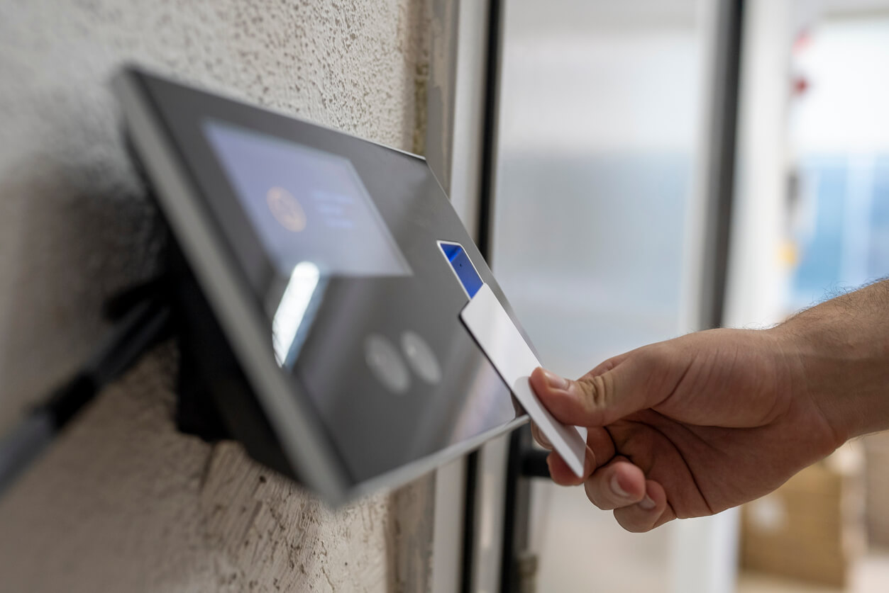 How Does a Door Access Control System Work?
